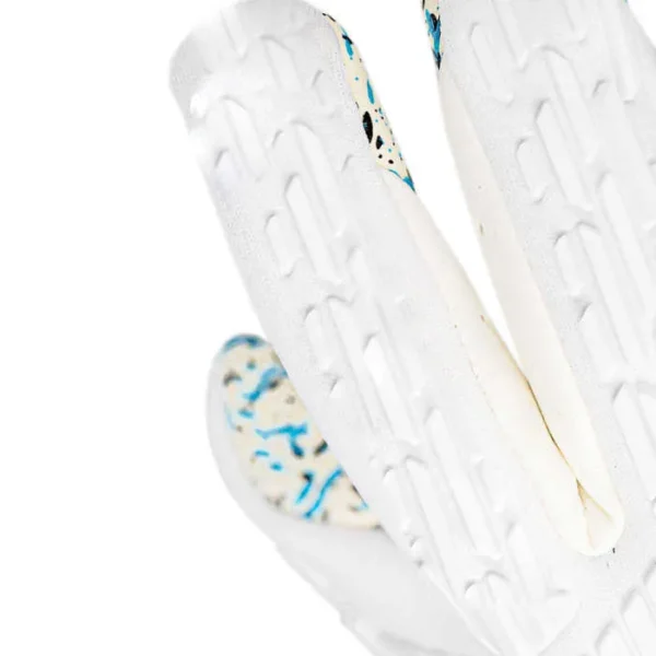Premium Goalkeeper Gloves - Image 3
